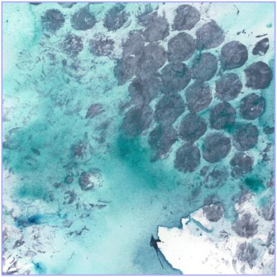 Farbenfrohes Wanddesign von Anna von der Heiden bei AN-NA Design. Hochwertiger Druck auf Leinwand. Maße 50 x 70 cm, Querformat. Farben: Türkis, Blau, Grau, Lila, Violett.