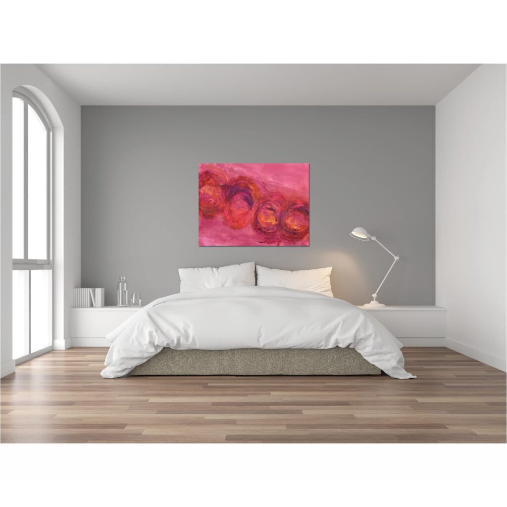 Farbenfrohes Wanddesign von Anna von der Heiden bei AN-NA Design. Hochwertiger Druck auf Leinwand. Maße 50 x 70 cm, Querformat. Farben: Rot, rosa, pink, violett, lila, bordeauxrot. Hier ein Anwendungsbeispiel als Bild in einem Schlafzimmer.